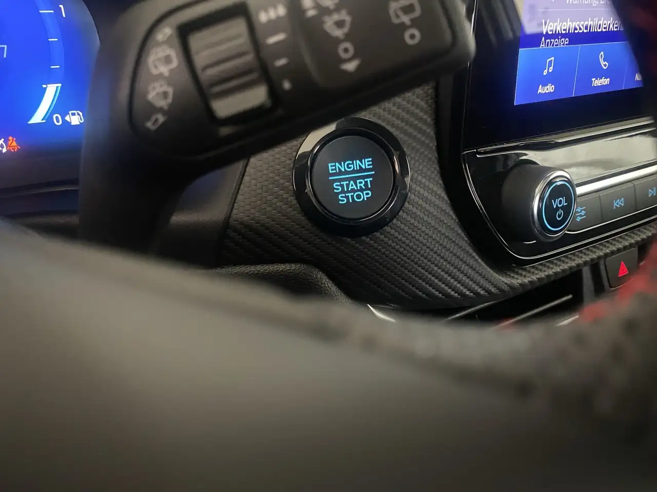Ford Puma 1.0EB ST-Line X AHK/NAVI/PANO/LED/B&O/RFK — Vehicle gallery 23