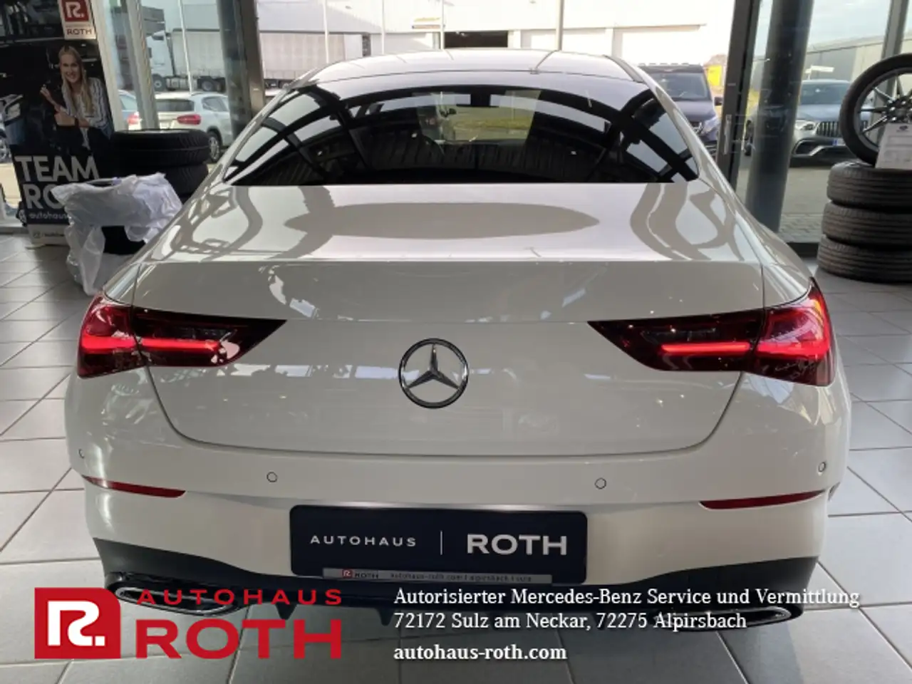 Mercedes-Benz CLA 200 CLA 200 AMG Sound M-Beam P-Dach Distr Night 19" — Vehicle gallery 7