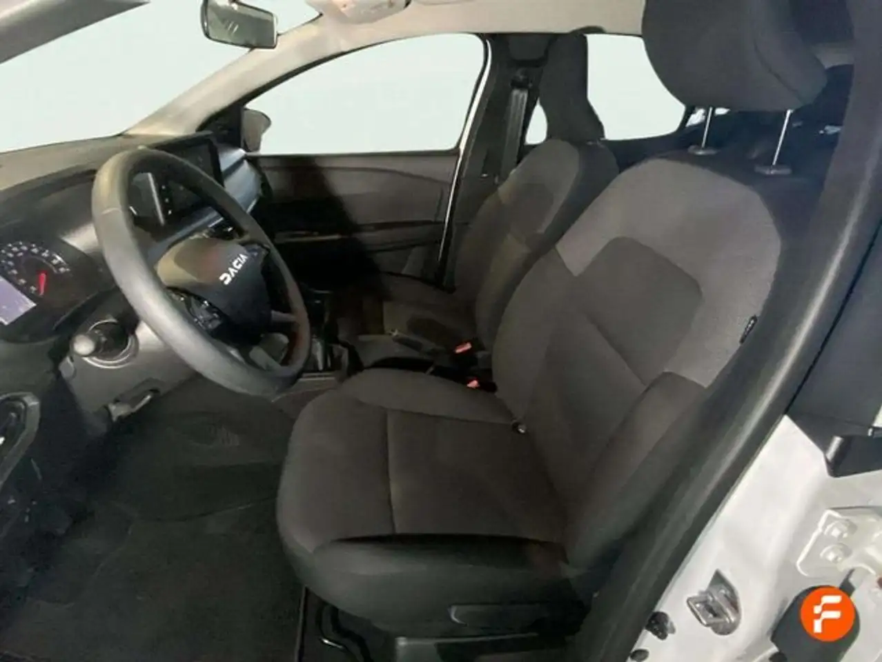 Dacia Sandero TCe Essential 67kW — Galería del vehículo 18