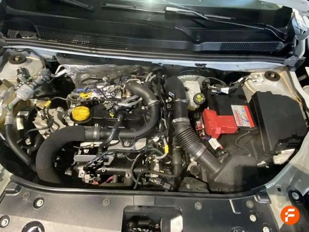 Dacia Sandero TCe Essential 67kW — Galería del vehículo 23
