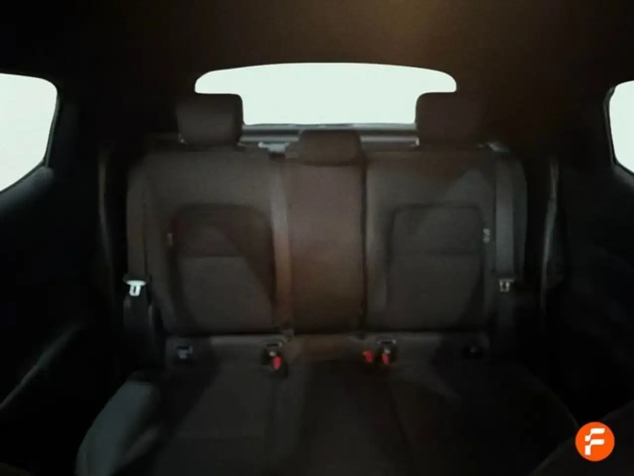 Nissan Juke DIG-T 84 kW (114 CV) 6M/T N-Connecta — Vehicle gallery 13