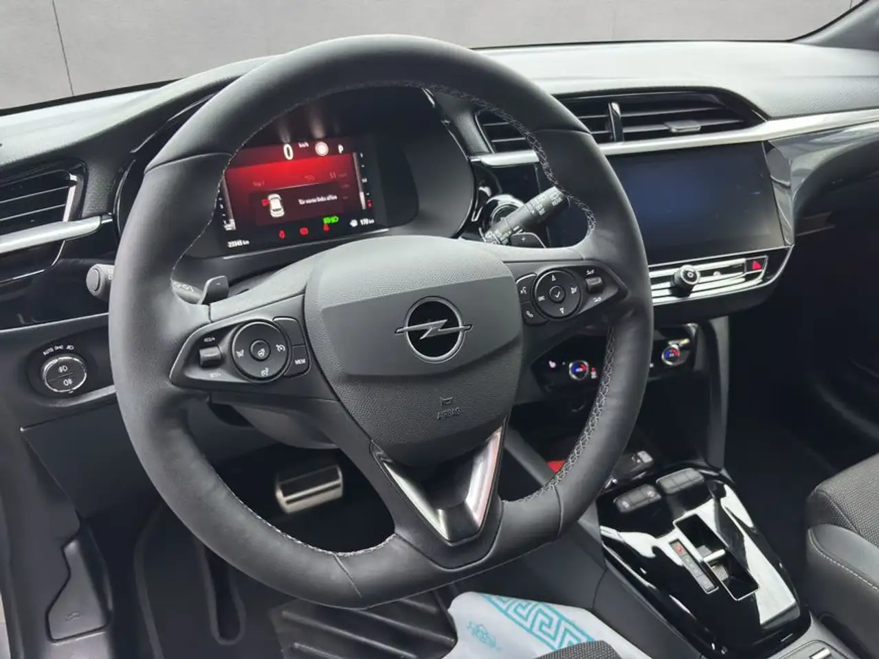 Opel Corsa 1.2 Direct Injection Turbo Automatik GS-TECH — Galería del vehículo 9