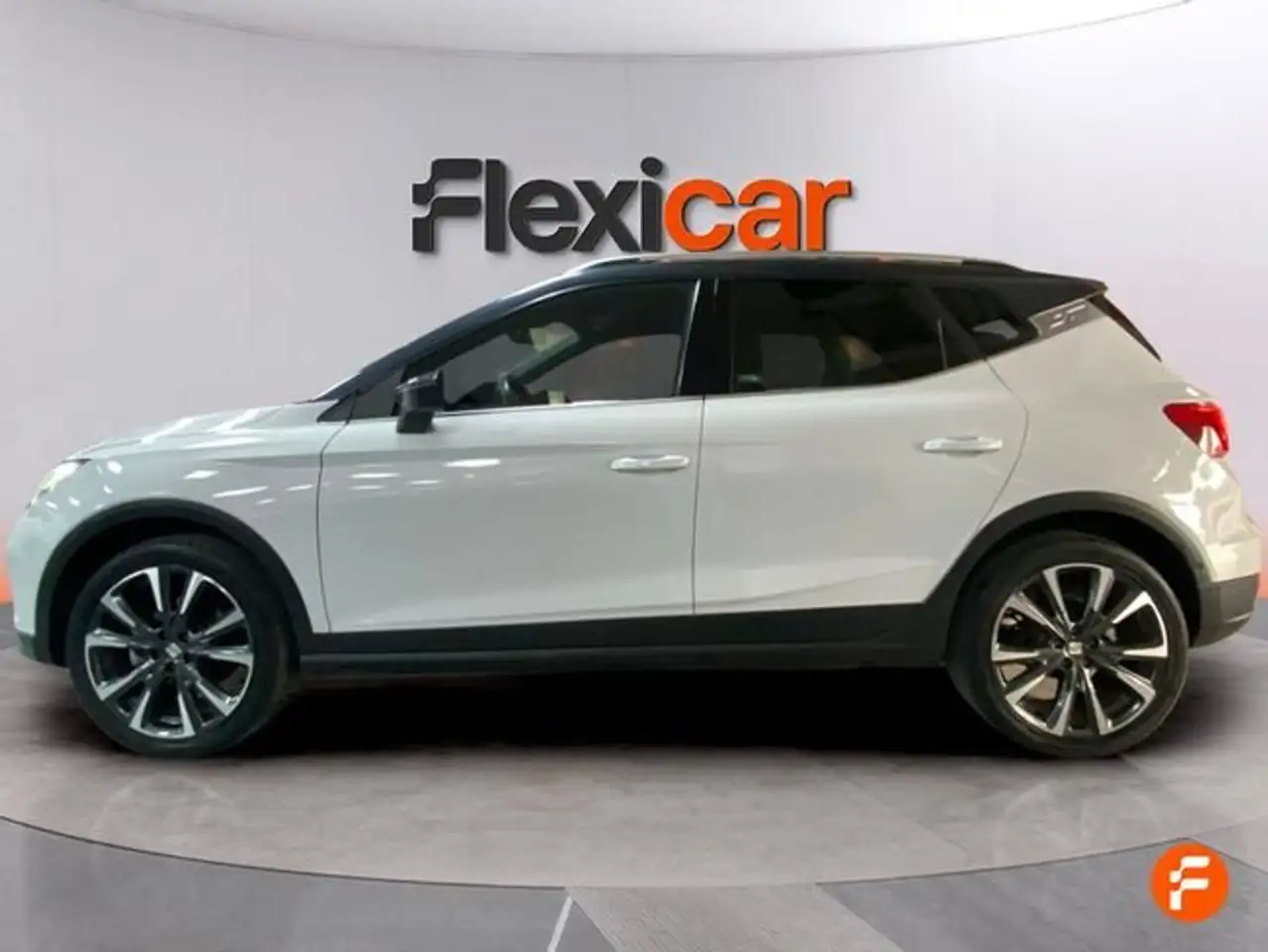 SEAT Arona 1.5 EcoTSI S&S Special Edition DSG7 150 — Vehicle gallery 8
