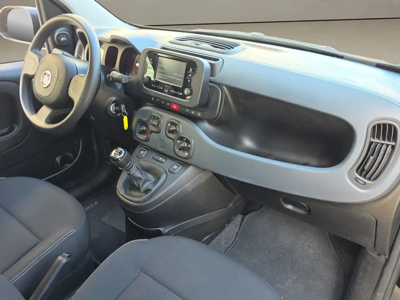 Fiat Panda Cross 1.0 Hybrid 51kw (70CV) — Vehicle gallery 15