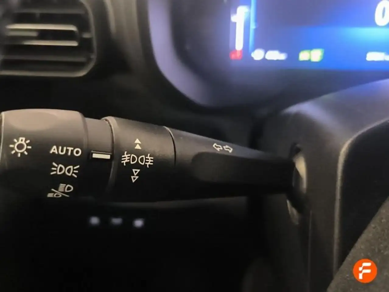Opel Combo 100 Cv 1.5 Td S/S MT6 €6.4 — معرض صور السيارة 18