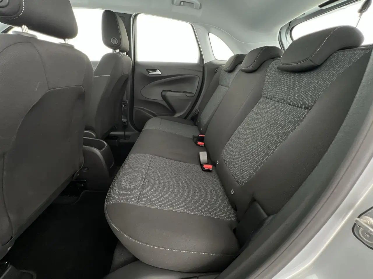 Opel Crossland Enjoy 1.2*NAVI*KLIMA*DAB*uvm — معرض صور السيارة 8