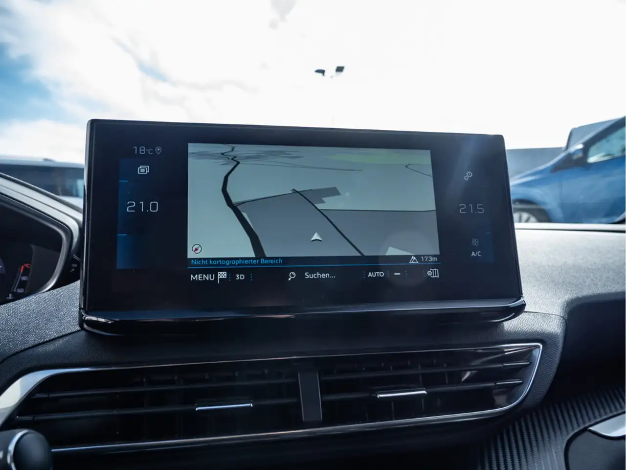 Peugeot 3008 1.2 Hybrid Sonderzins 1,99% SHZ NAVI LED — Galería del vehículo 15