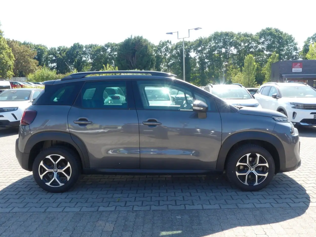 Citroen C3 Aircross PureTech 110 S&S Plus — Galería del vehículo 7