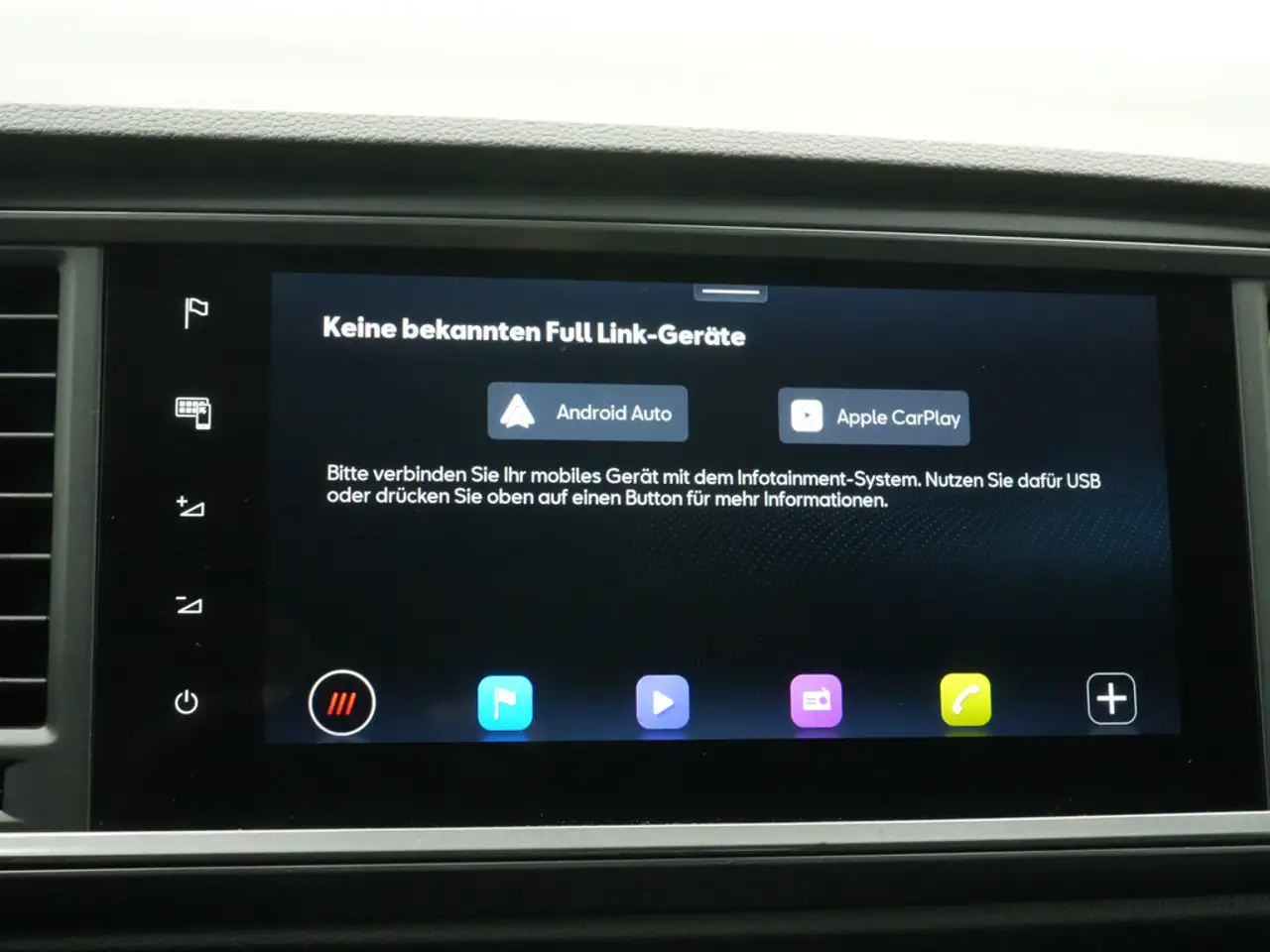 CUPRA Ateca CARPLAY AHK ACC NAVI SHZ KAM PDC — Galerie du véhicule 9