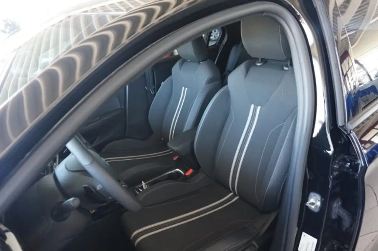 Opel Corsa CORSA F GS 1,2 TURBO NAVI KAMERA SHZ PDC LED APP — معرض صور السيارة 9