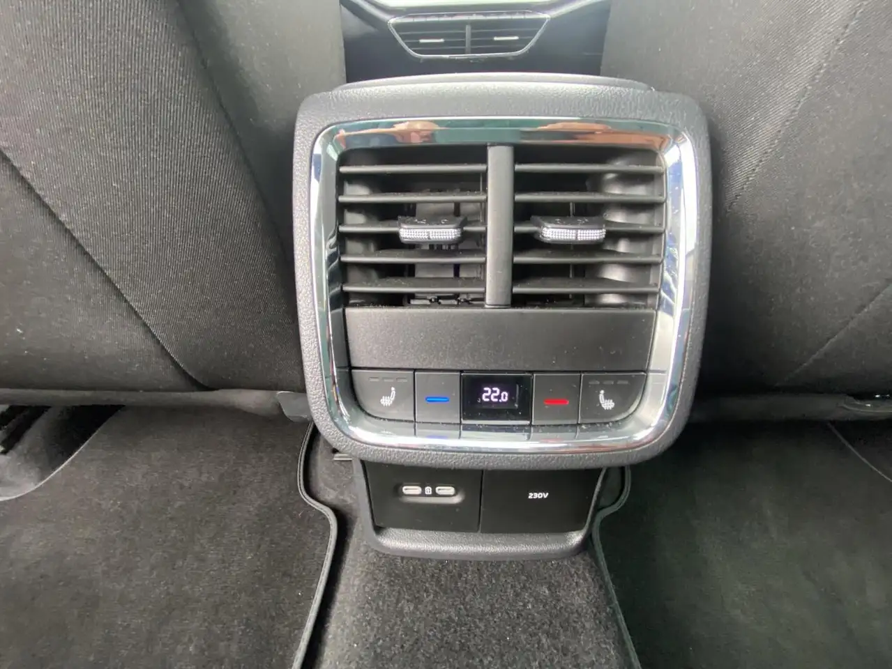 Skoda Octavia Combi 1.5 TSI e-TEC DSG Style STANDHEIZU — Galerie du véhicule 13