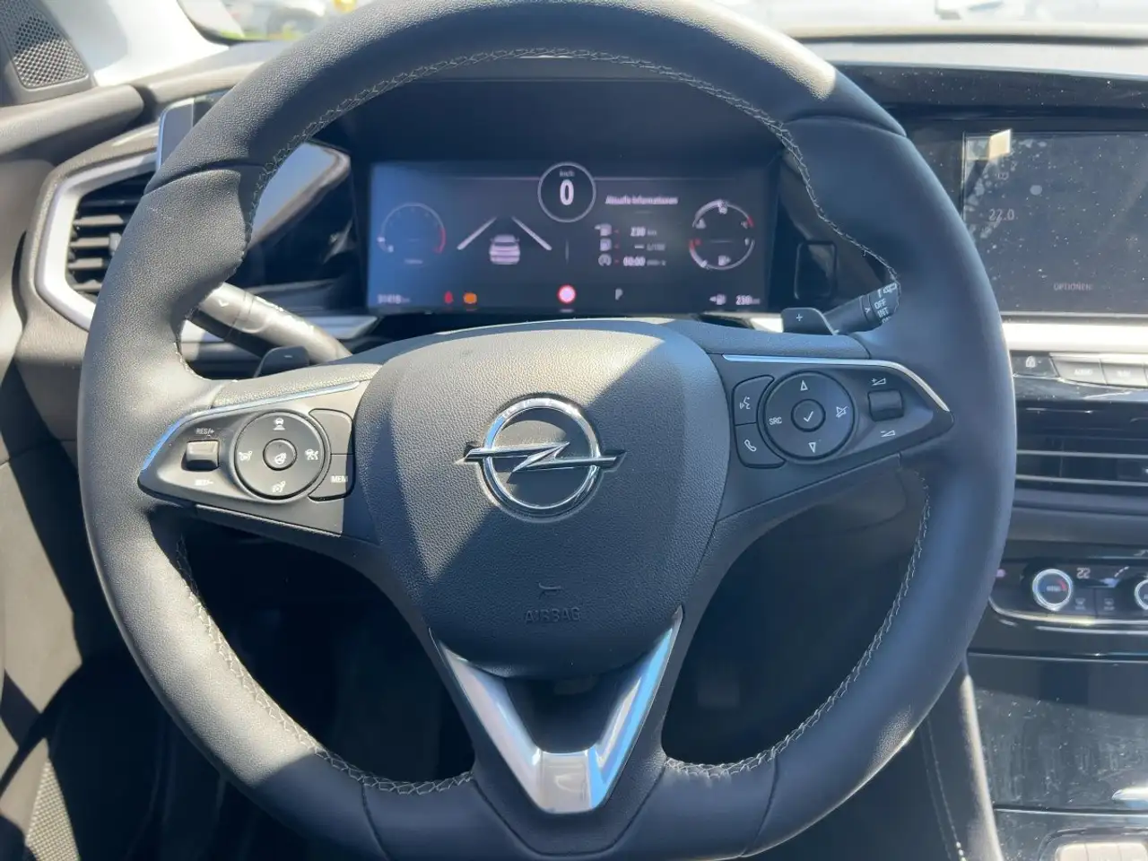 Opel Grandland GS LED+360°KAMERA+NAVI+ALLWETTER — معرض صور السيارة 12