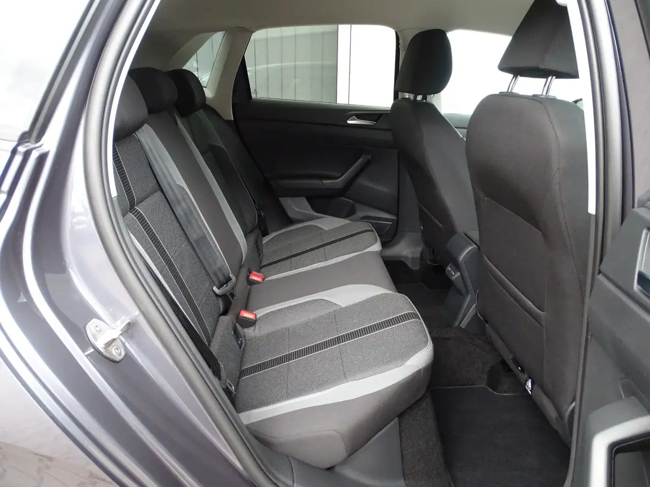 Volkswagen Polo VI Style IQ DRIVE*SITZHEIZUNG*PARKPILOT — معرض صور السيارة 19