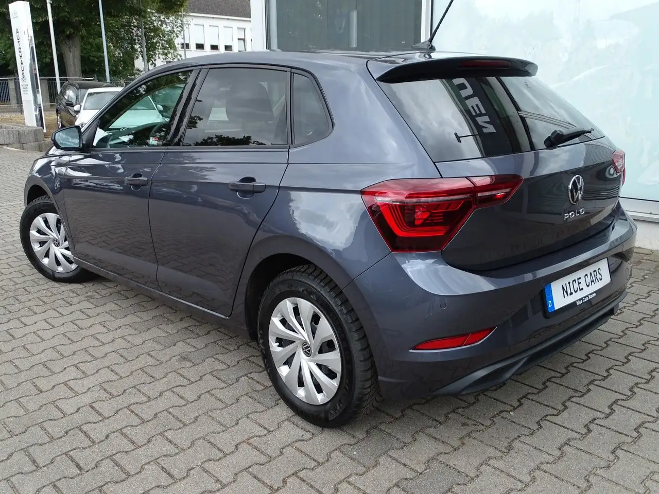 Volkswagen Polo VI Style IQ DRIVE*SITZHEIZUNG*PARKPILOT — معرض صور السيارة 3
