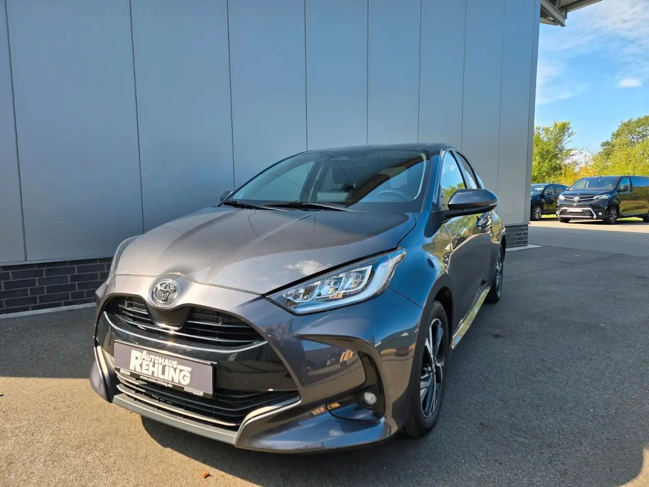 Toyota Yaris Hybrid Team D Safetypaket — معرض صور السيارة 2
