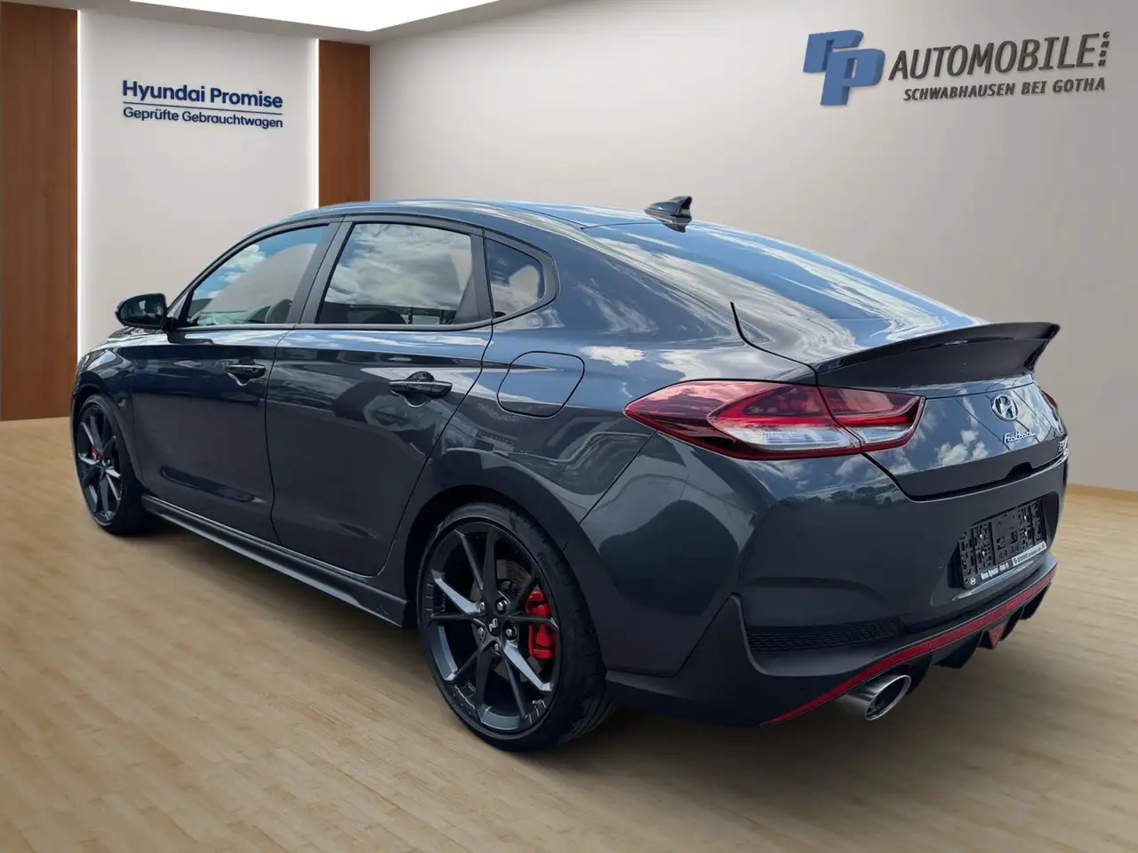 Hyundai i30 Fastback N Performance 2.0 T-GDi 6-MT — Vehicle gallery 4