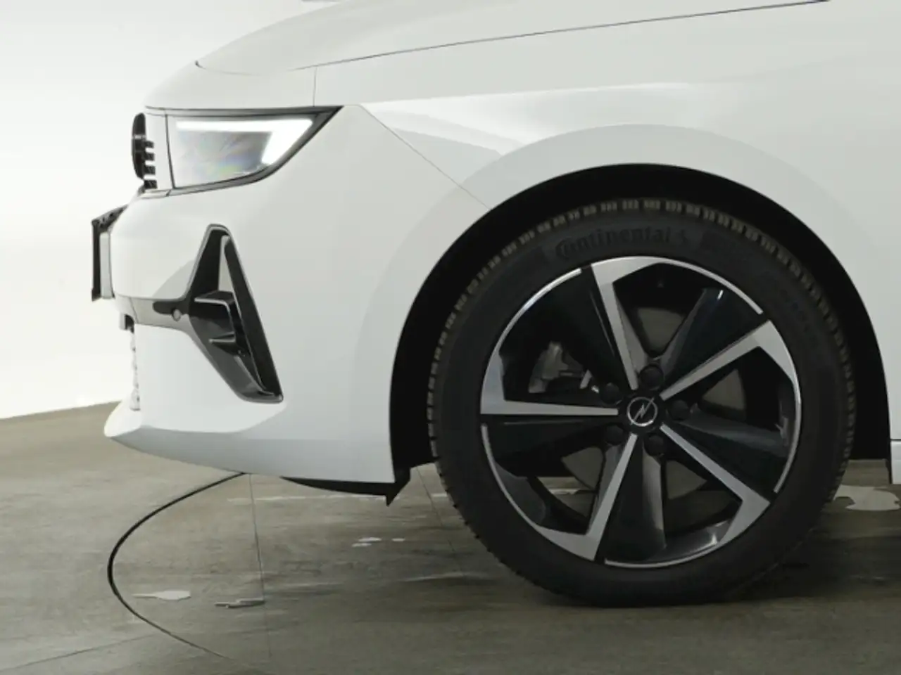 Opel Astra L ST GS+AHK+LED+360 GRAD KAMERA+SITZ-/LENKRADHEIZU — Galería del vehículo 23