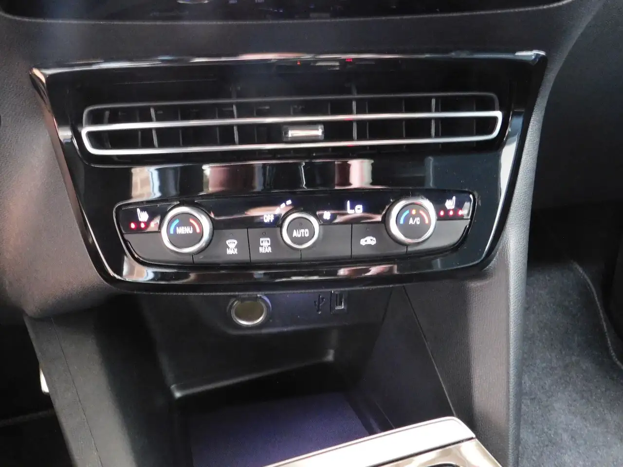 Opel Mokka GS Line-AT/Navi/Tech P./AHK — معرض صور السيارة 11