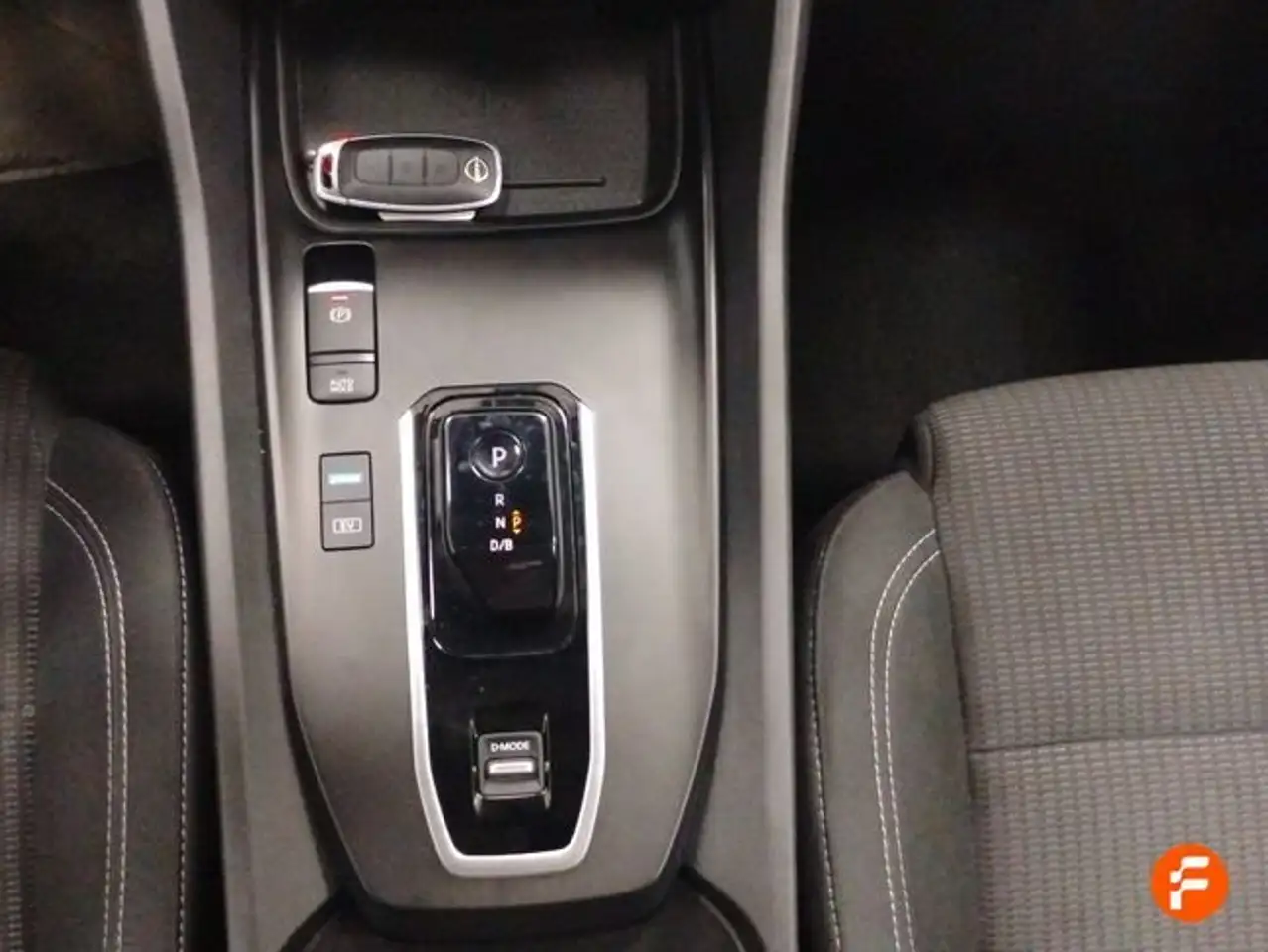 Nissan Qashqai E-POWER 140 KW (190 CV) Acenta — معرض صور السيارة 16