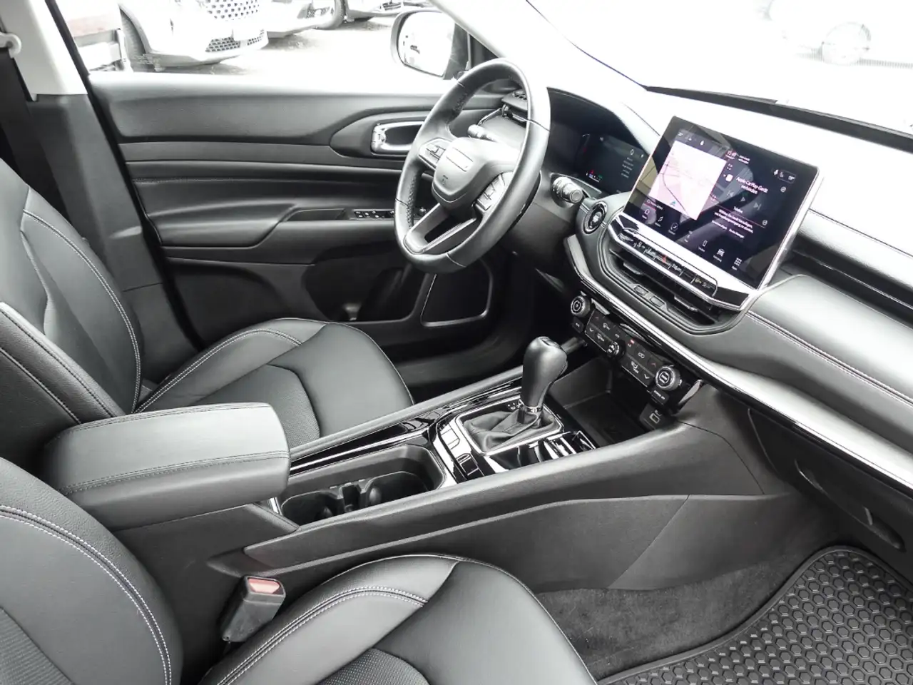 Jeep Compass S Mild-Hybrid FWD Navi LED ACC El. Heckklappe Appl — Vehicle gallery 4