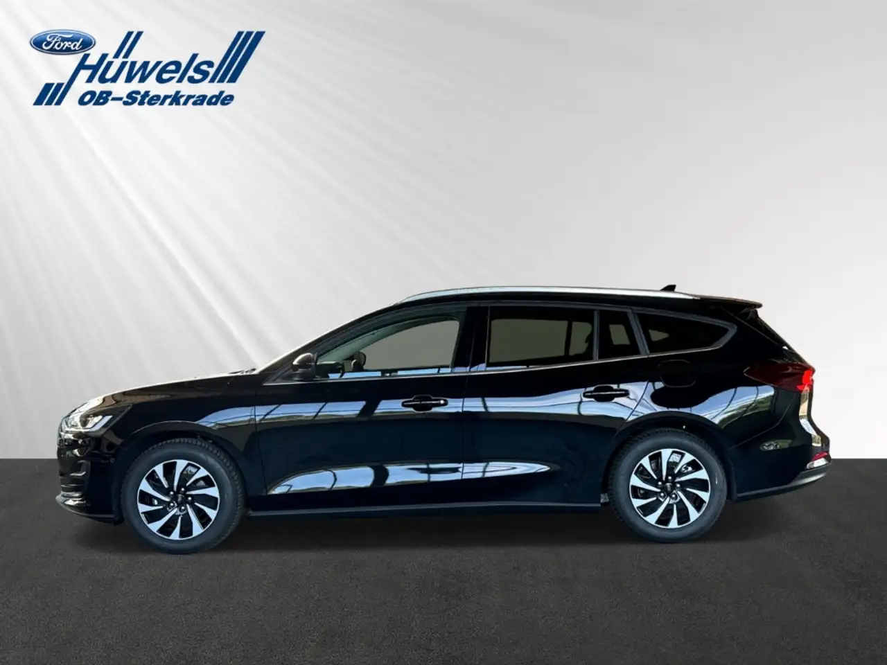 Ford Focus Turnier Titanium X 1.0 EcoBoost Mild-Hybrid Navi d — معرض صور السيارة 2