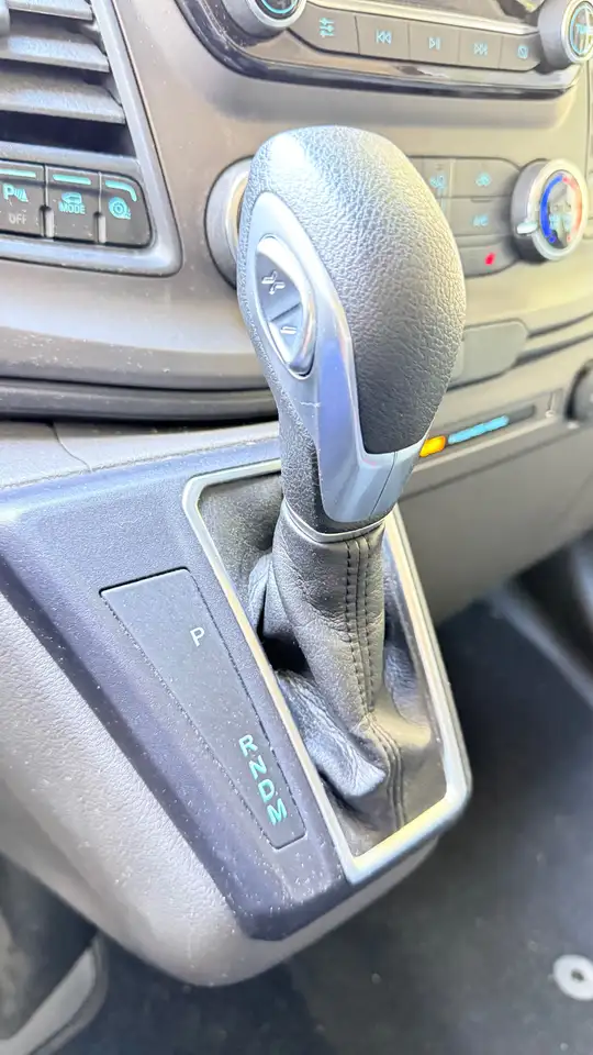 Ford Transit Custom FT 320 L1 Kombi 2.0 Ecoblue Trend 136 Aut Trend — Vehicle gallery 4