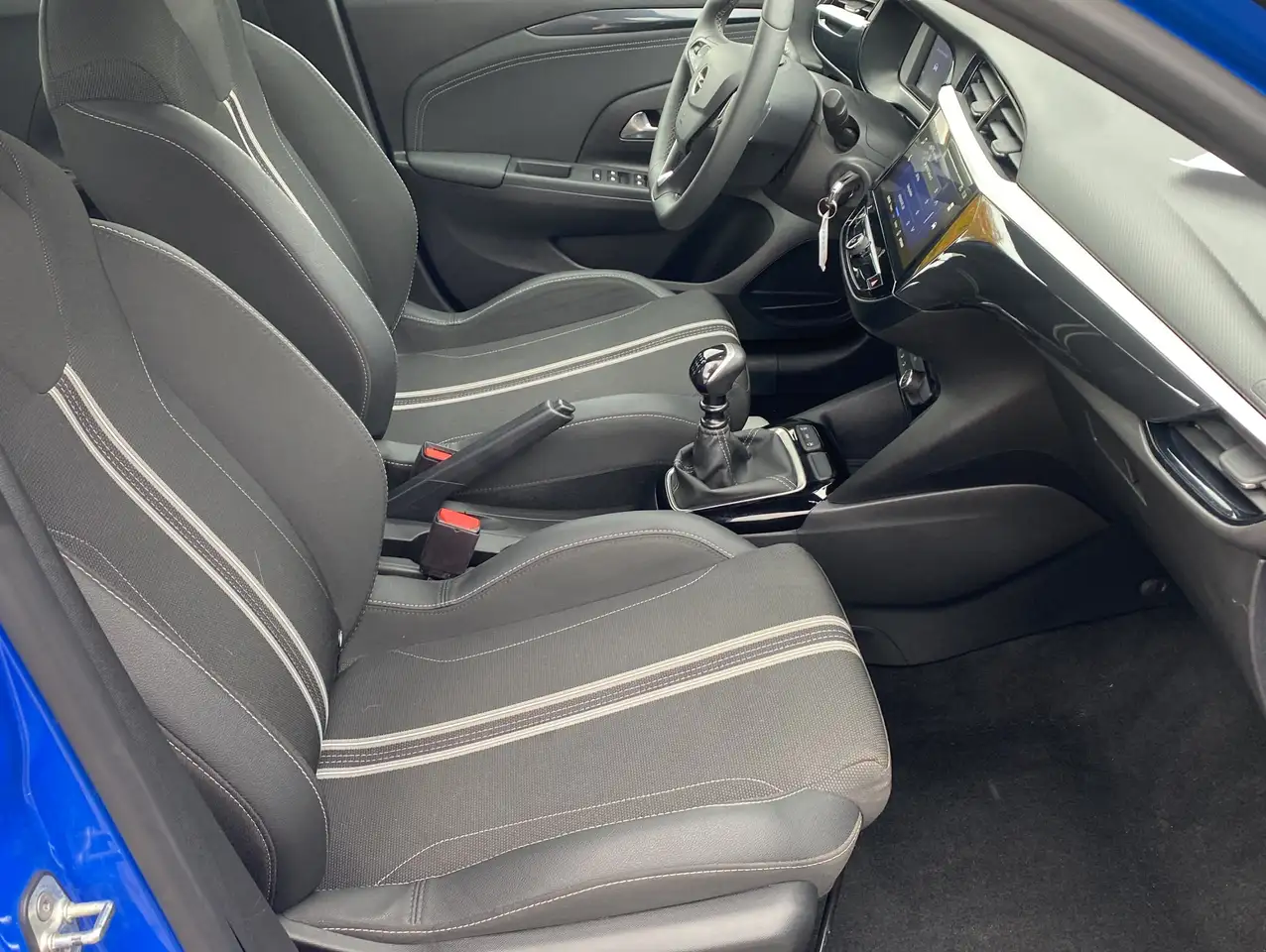 Opel Corsa 1.2 Turbo GS Line*DAB*Kamera — Galería del vehículo 8
