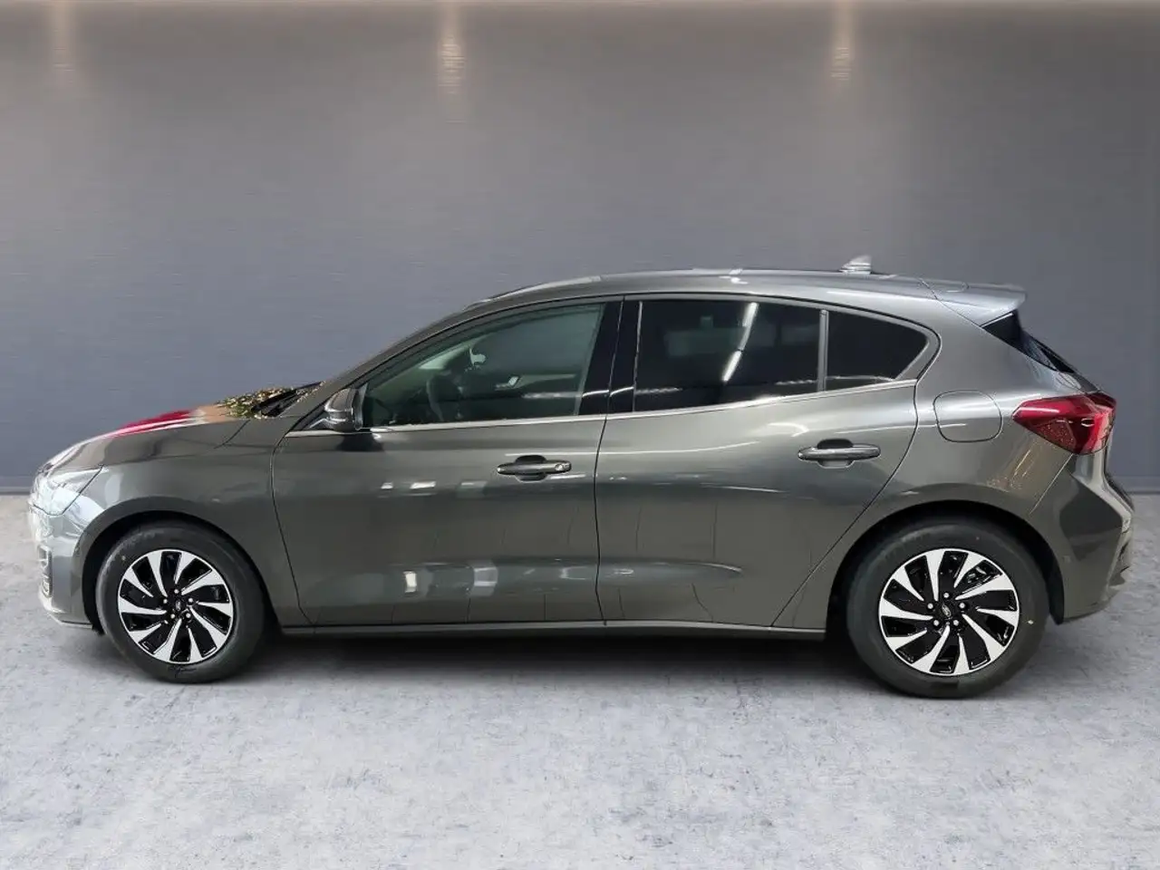 Ford Focus 1.0EcoB. MHEV Titanium X #iACC #Sync4 — معرض صور السيارة 8