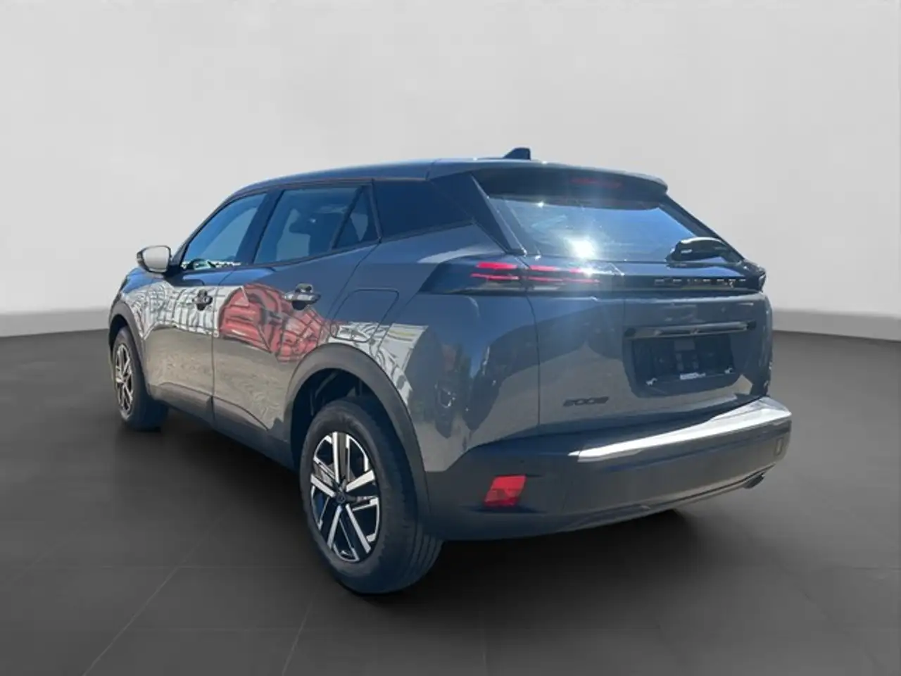 Peugeot 2008 Active LED Klimaautom SHZ Spurhalteass. Verkehr... — Vehicle gallery 2