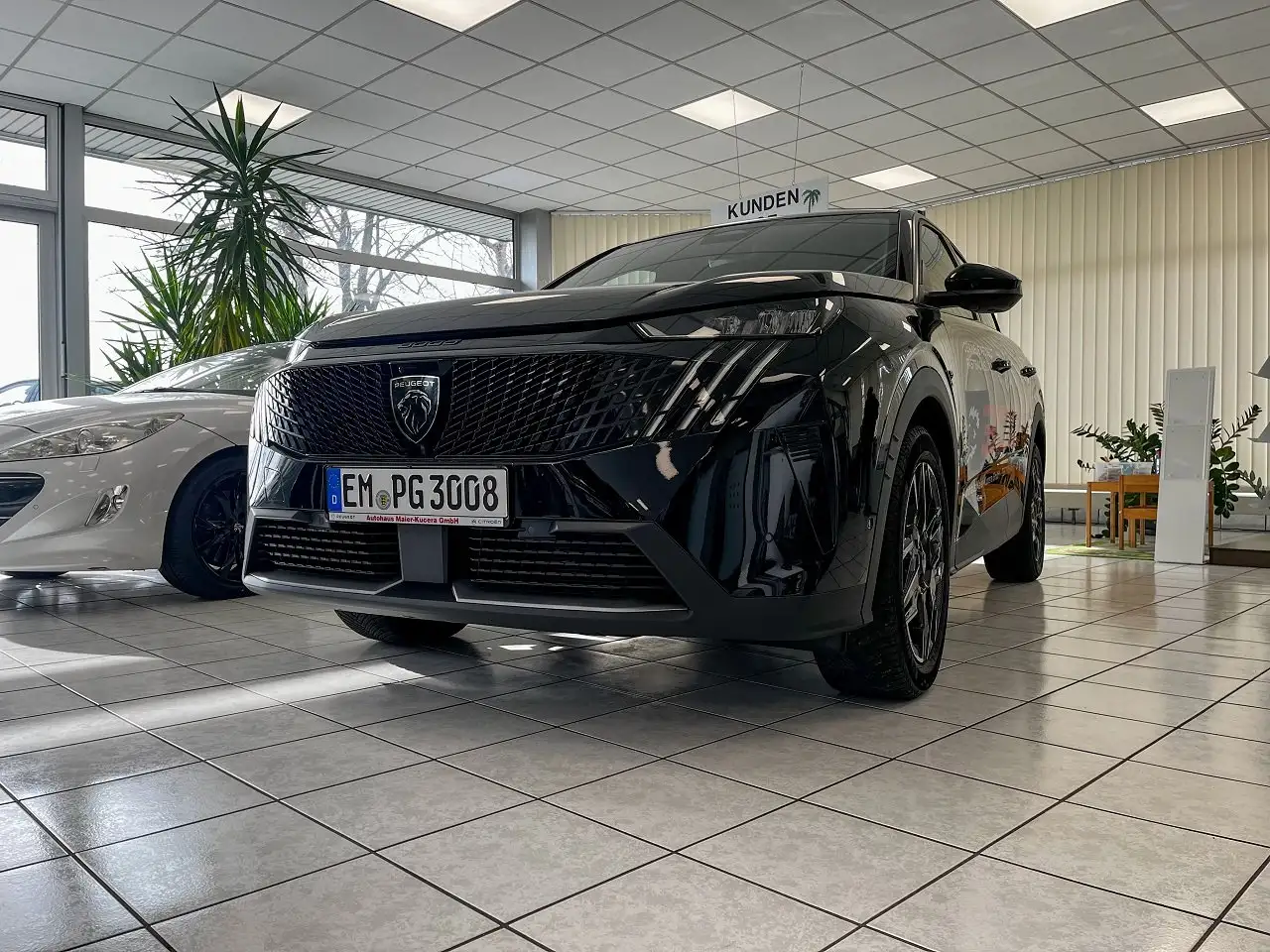 Peugeot 3008 Hybrid 136 Allure — Galerie du véhicule 4
