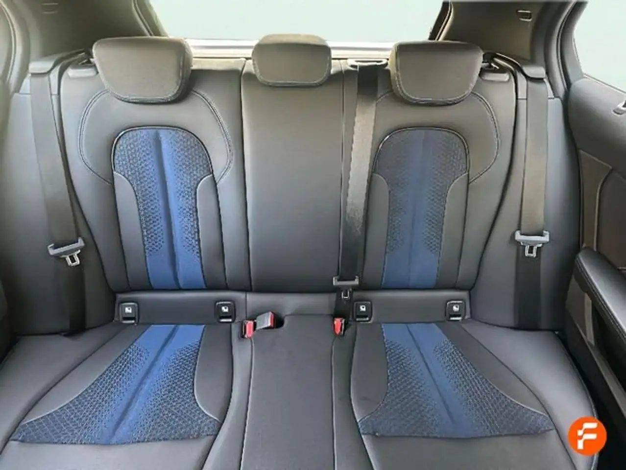 BMW 116 116d — معرض صور السيارة 18