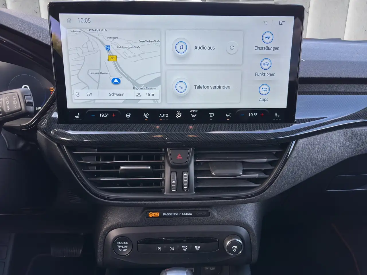 Ford Focus ST-Line X Turnier Aut.*AHK*ACC*HUD*KAM*NAVI*WINTER — معرض صور السيارة 15