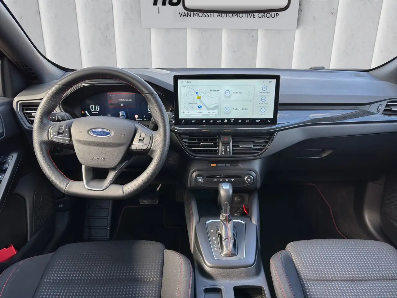Ford Focus ST-Line X Turnier Aut.*AHK*ACC*HUD*KAM*NAVI*WINTER — معرض صور السيارة 12