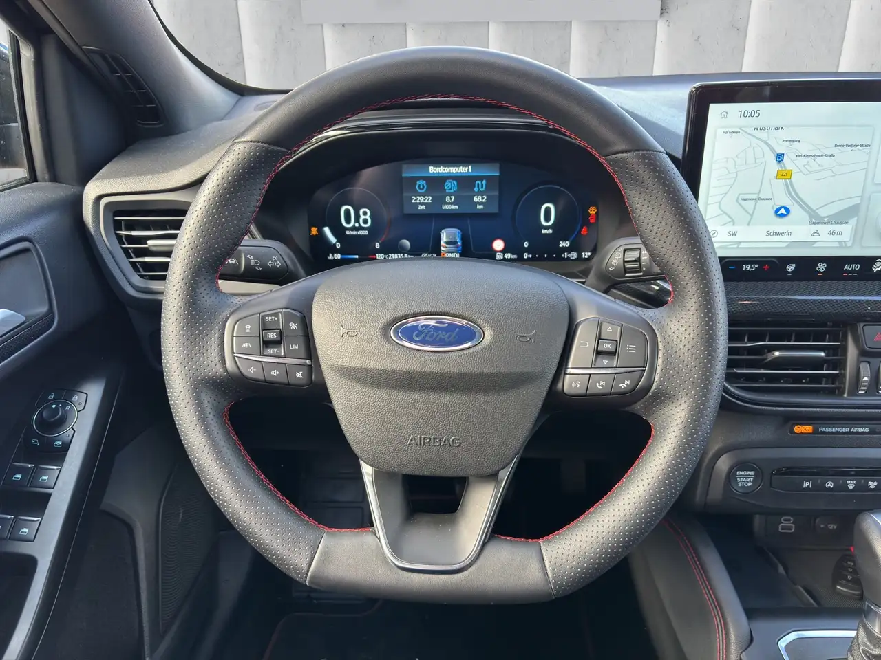 Ford Focus ST-Line X Turnier Aut.*AHK*ACC*HUD*KAM*NAVI*WINTER — معرض صور السيارة 13