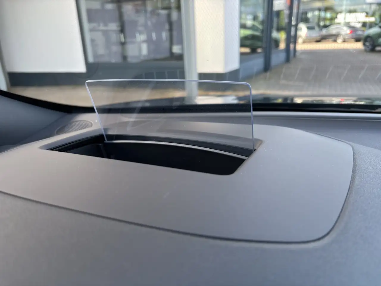 Ford Focus ST-Line X Turnier Aut.*AHK*ACC*HUD*KAM*NAVI*WINTER — معرض صور السيارة 19
