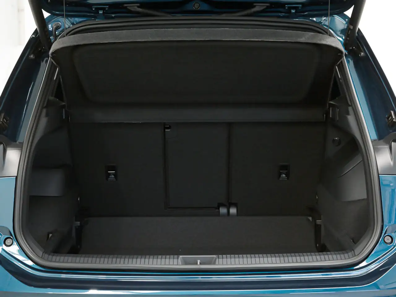 Volkswagen Tiguan 1.5 TSI R-Line DSG 110kW — Vehicle gallery 7