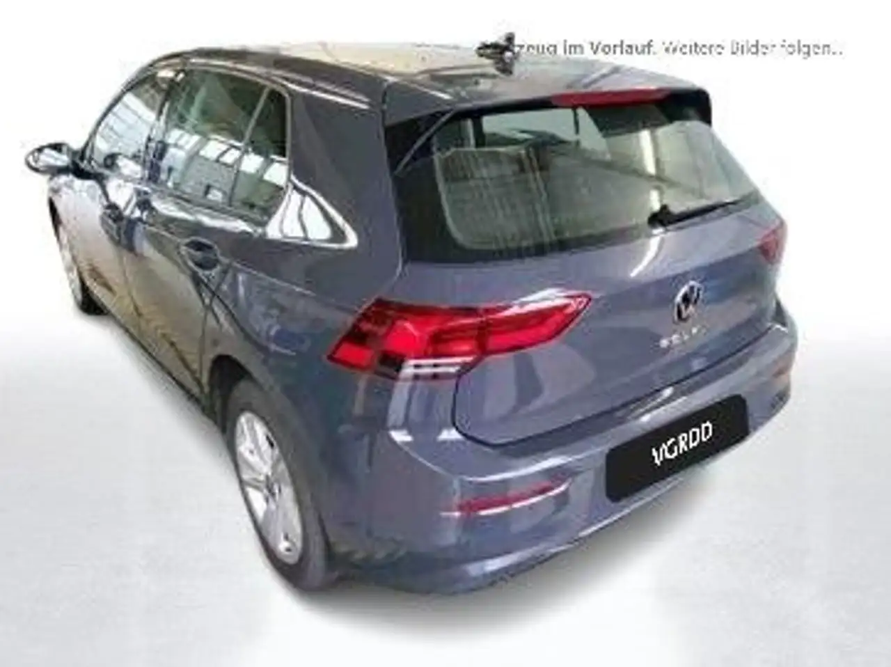 Volkswagen Golf VIII Life 1.5 TSI LED APP NAV PDC — Vehicle gallery 5