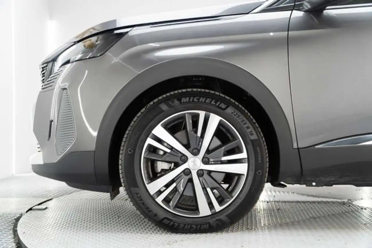 Peugeot 3008 allure pack phev 1.6 180cv eat8 — Vehicle gallery 23