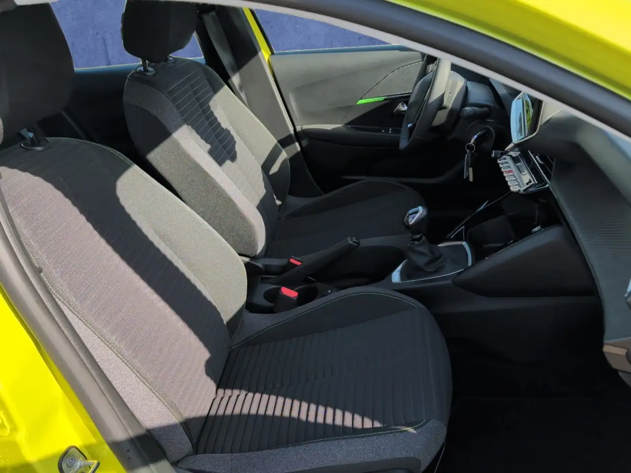 Peugeot 208 Active 100 PT Klima+Sitzhzg+Tempomat+DAB+LED — Vehicle gallery 11