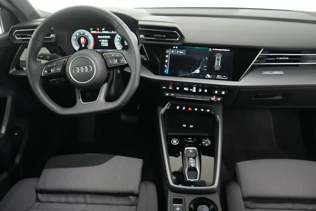 Audi A3 allstreet 35 TFSI S tronic AHK MMI Navi plus — Vehicle gallery 11