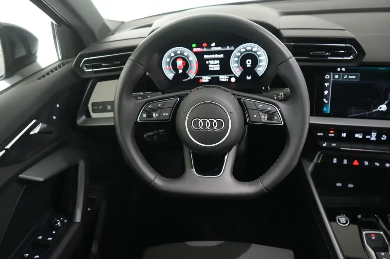 Audi A3 allstreet 35 TFSI S tronic AHK MMI Navi plus — Vehicle gallery 12