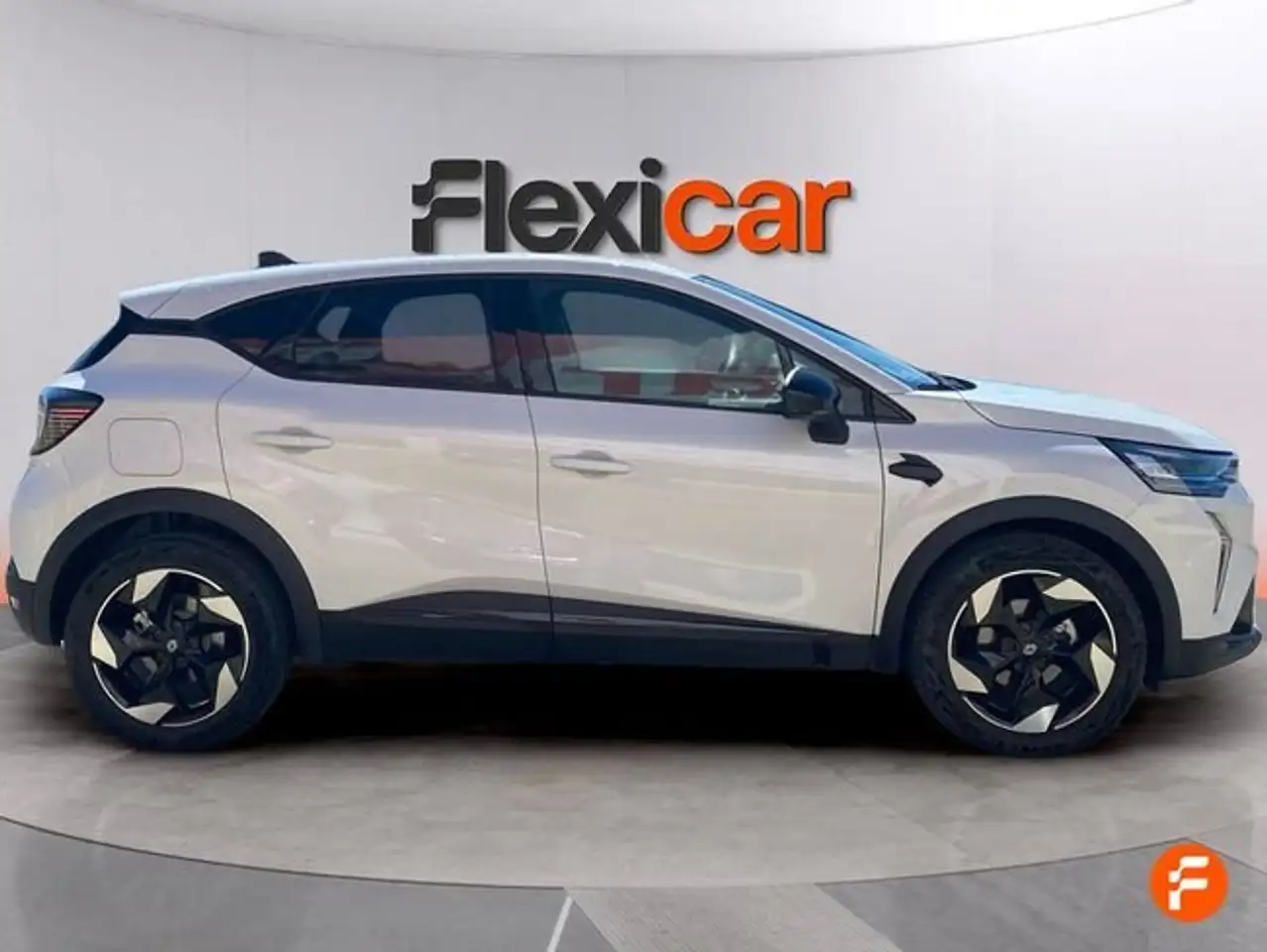 Renault Captur techno E-Tech full hybr.105 kW(145CV) — Vehicle gallery 9
