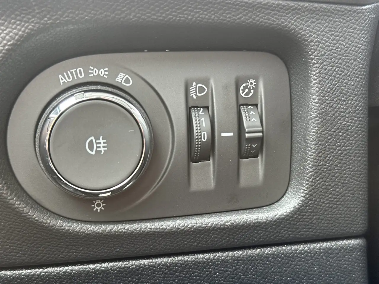 Opel Mokka 1.2 Turbo Elegance *LED*DAB*SPURH*PDC*KAM* — Vehicle gallery 18