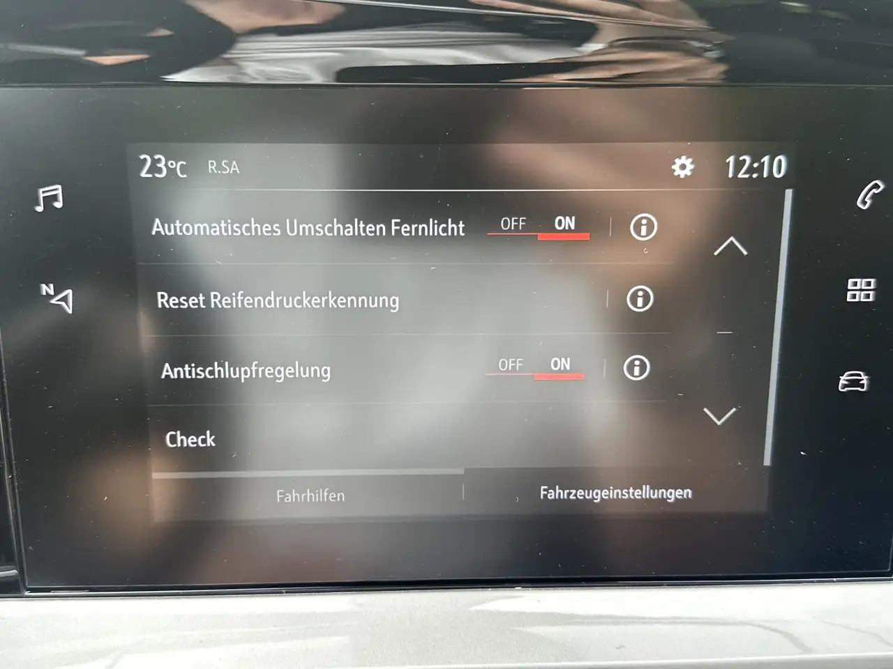 Opel Mokka 1.2 Turbo Elegance *LED*DAB*SPURH*PDC*KAM* — Vehicle gallery 23