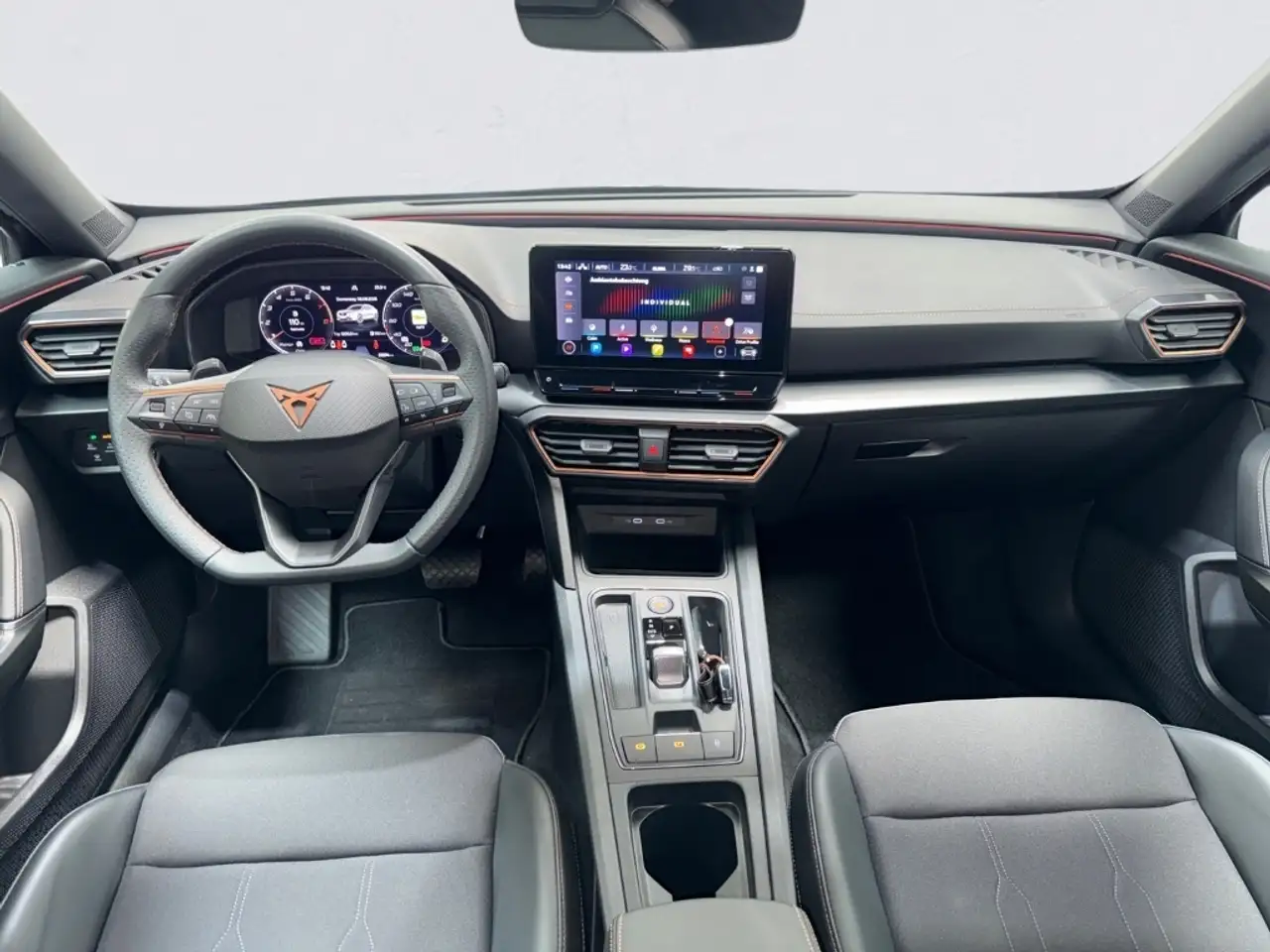 CUPRA Formentor 1.5 TSI DSG GARANTIE AHK LED KAM NAVI PDC SHZ 19Z — Galerie du véhicule 9