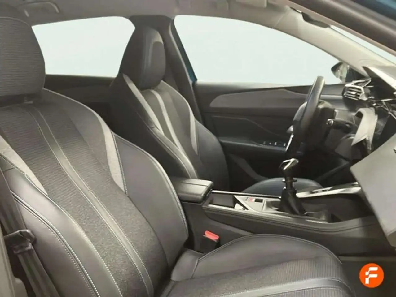 Peugeot 308 1.2 PureTech S&S Allure 130 — Galería del vehículo 17