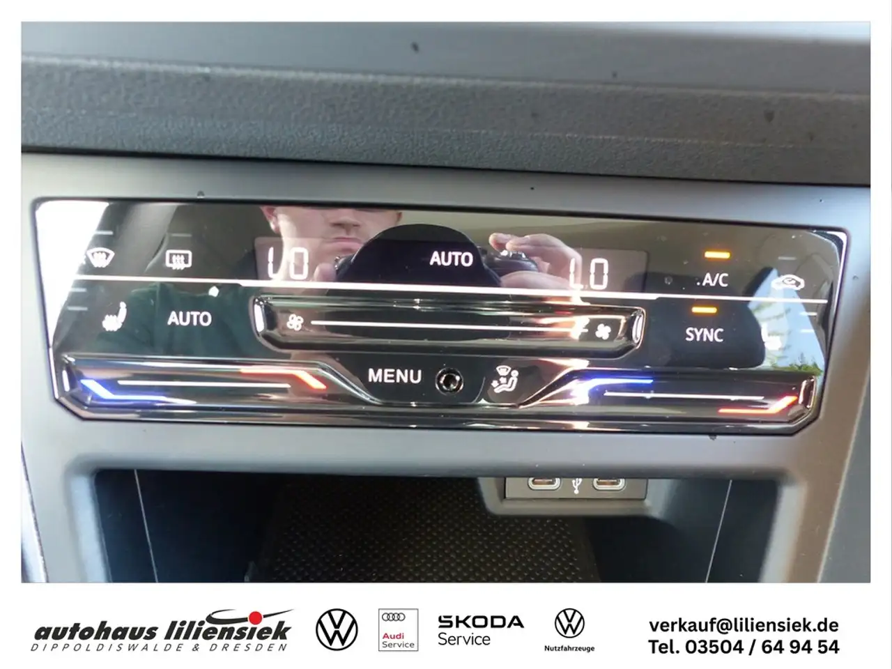 Volkswagen Polo 1.0 TSI DSG Style PANO/LED/ACC/KAMERA — Galería del vehículo 21