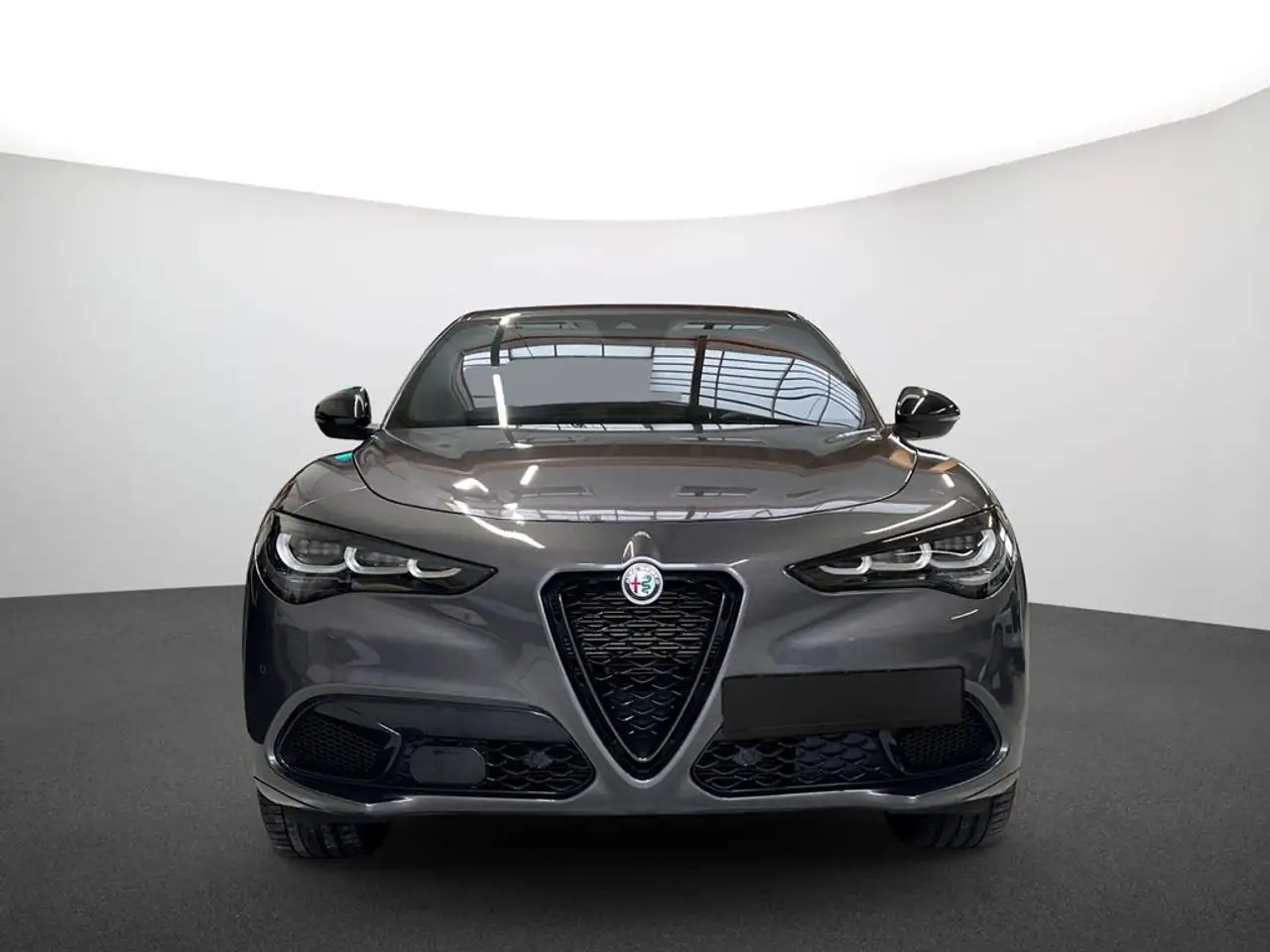 Alfa Romeo Stelvio 2.0 Turbo 16V Veloce Q4 — Galería del vehículo 2