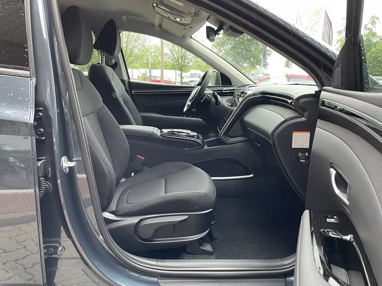 Hyundai TUCSON 1.6T Plug-in-Hybrid Trend, Ass.-Paket — Galería del vehículo 10