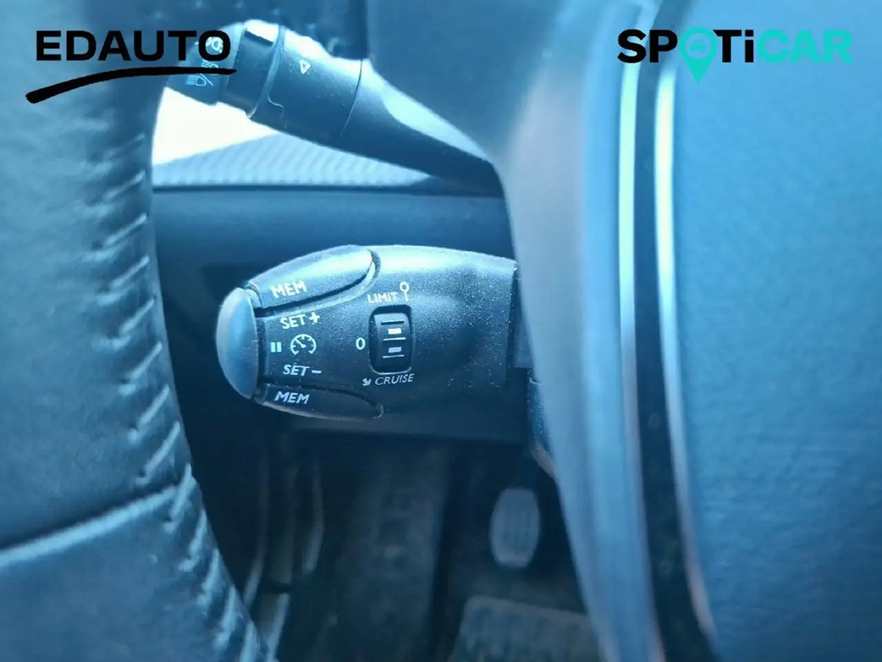 Peugeot 2008 Gasolina 100 S&S 6 Vel. MAN Allure — معرض صور السيارة 15